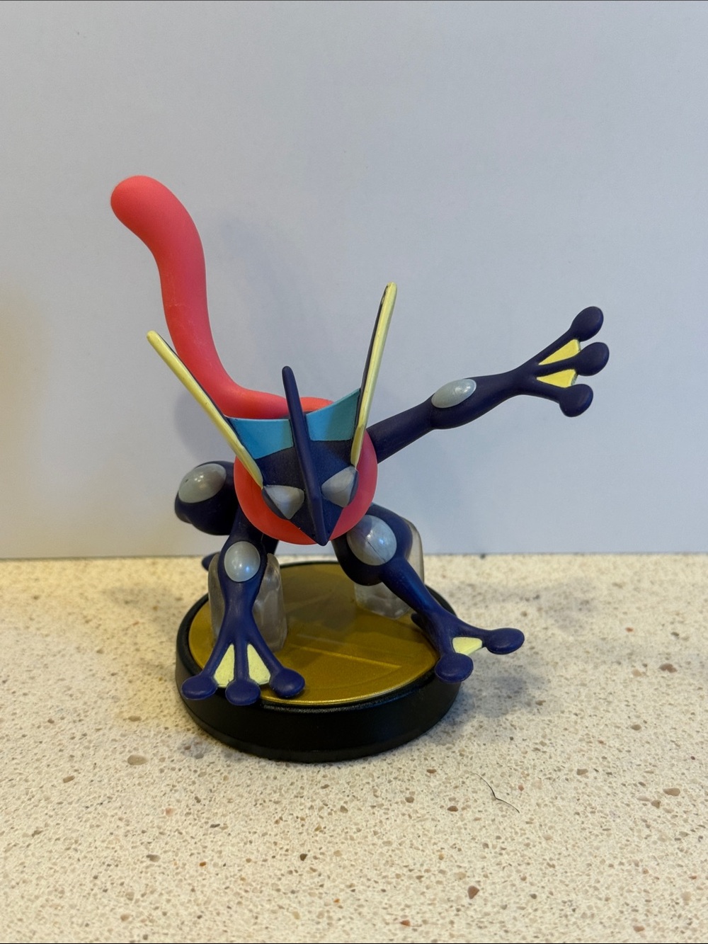 Greninja Pokémon Figure Nintendo Amiibo